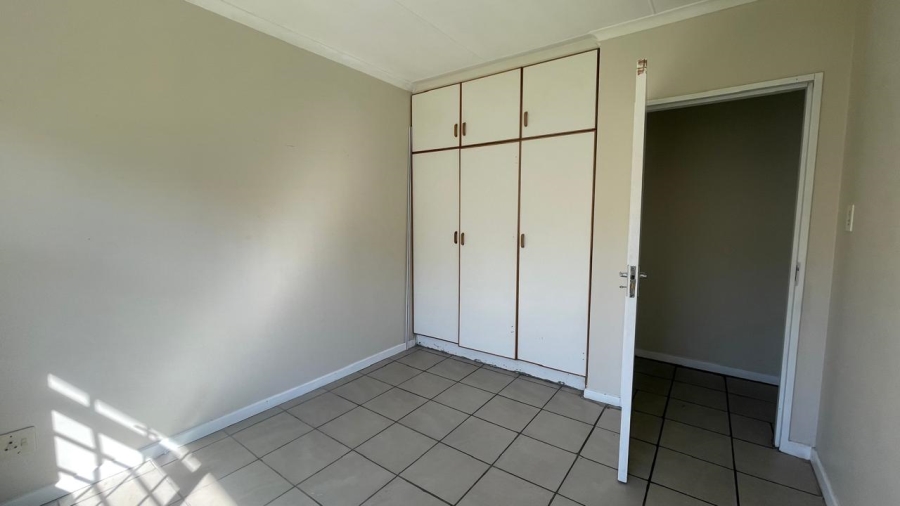 2 Bedroom Property for Sale in Cambridge Eastern Cape